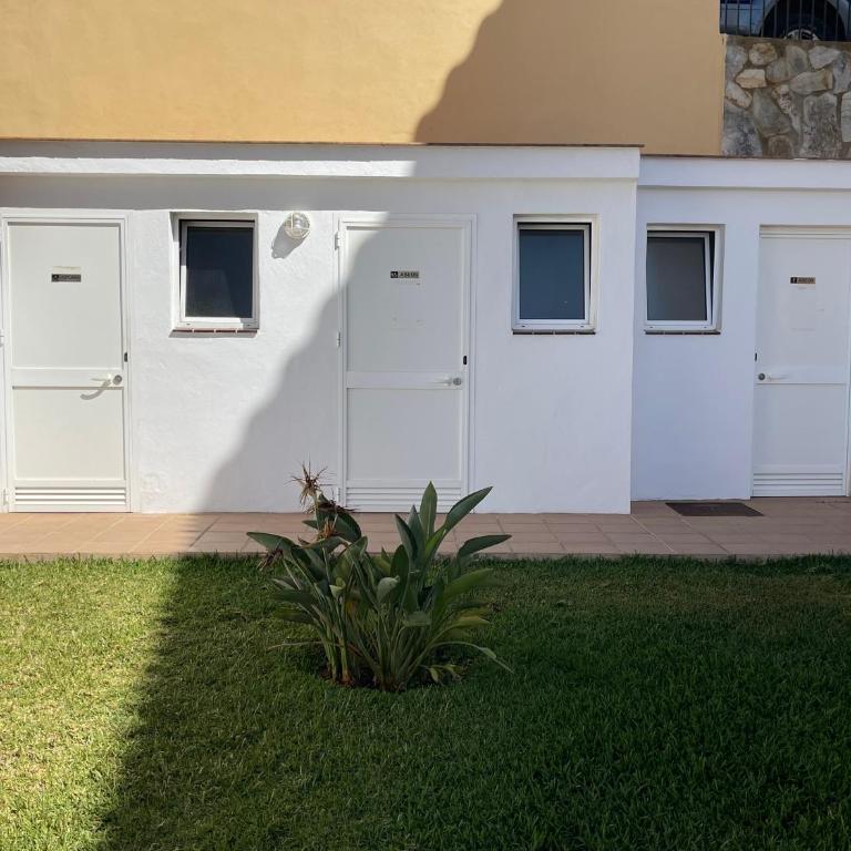 3New 2 bed 2 bath Apartment with Community pool and local beach - Apartamento de 2 dormitorios - 24