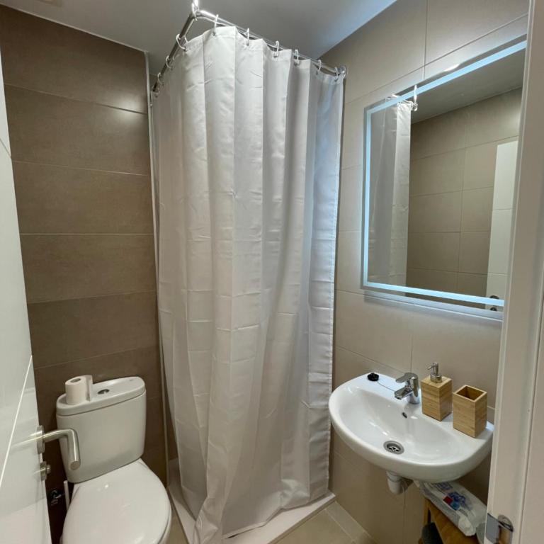 3New 2 bed 2 bath Apartment with Community pool and local beach - Apartamento de 2 dormitorios - 41