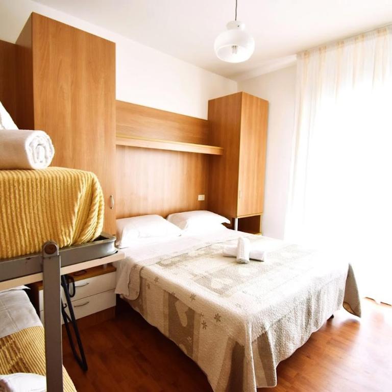 Hotel Galles - Camera Familiare - 2