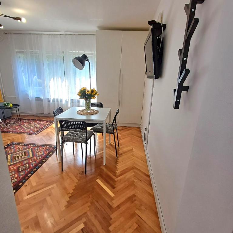 MARIS - Deluks Studio - 5