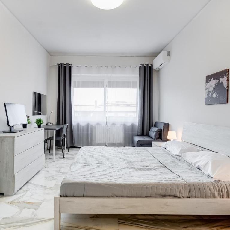 Appartamento moderno sopra Metro A e Parco degli Acquedotti - Appartement 3 Chambres - 4