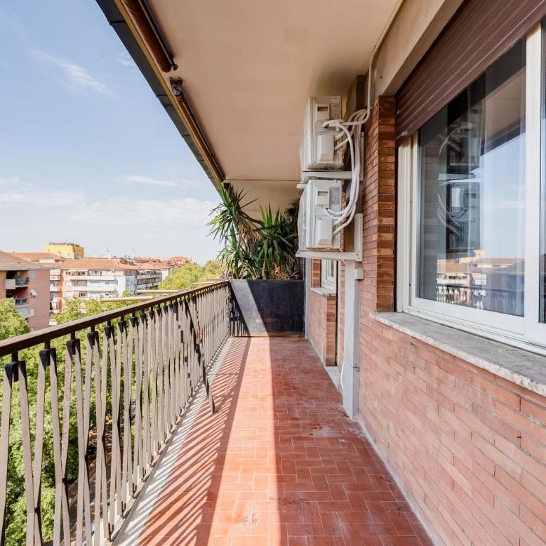 Appartamento moderno sopra Metro A e Parco degli Acquedotti - Appartement 3 Chambres - 27