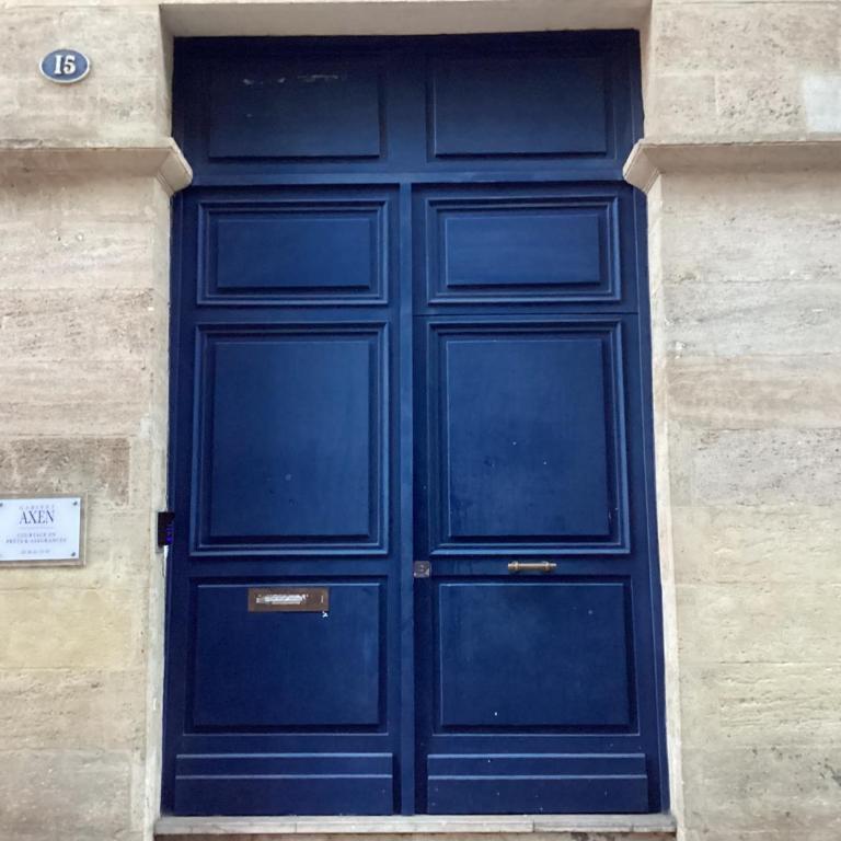 Bel appartement rénové - Place du Palais avec Parking - Apartment mit 2 Schlafzimmern - 26