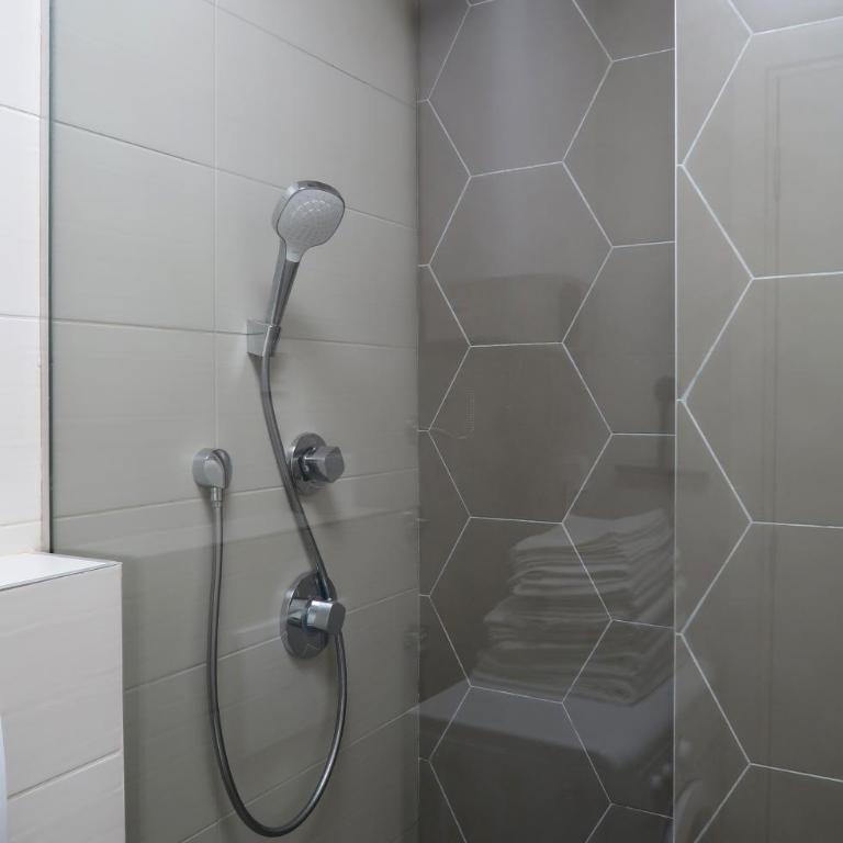 Lina Modern Studio Minutes from the Sea - Apartman - 43
