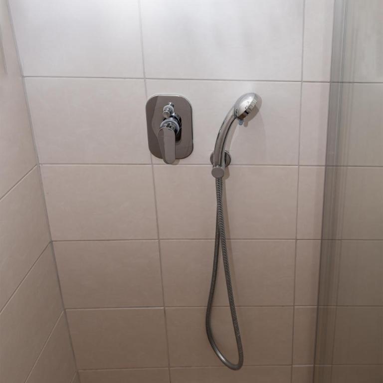 Bulbul Sarajevo - One-Bedroom Apartment - 11