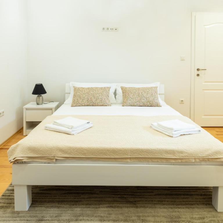 Bulbul Sarajevo - One-Bedroom Apartment - 1