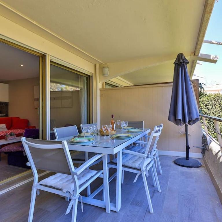 Centre St Tropez - Gd 2 pièces, piscine et parking - Apartment mit 1 Schlafzimmer - 3