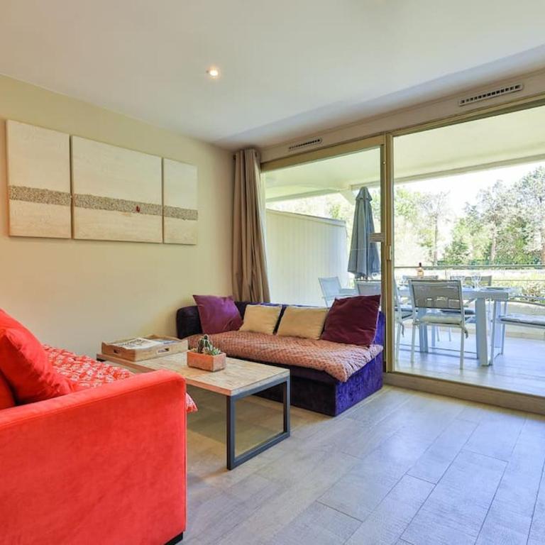 Centre St Tropez - Gd 2 pièces, piscine et parking - Apartment mit 1 Schlafzimmer - 20