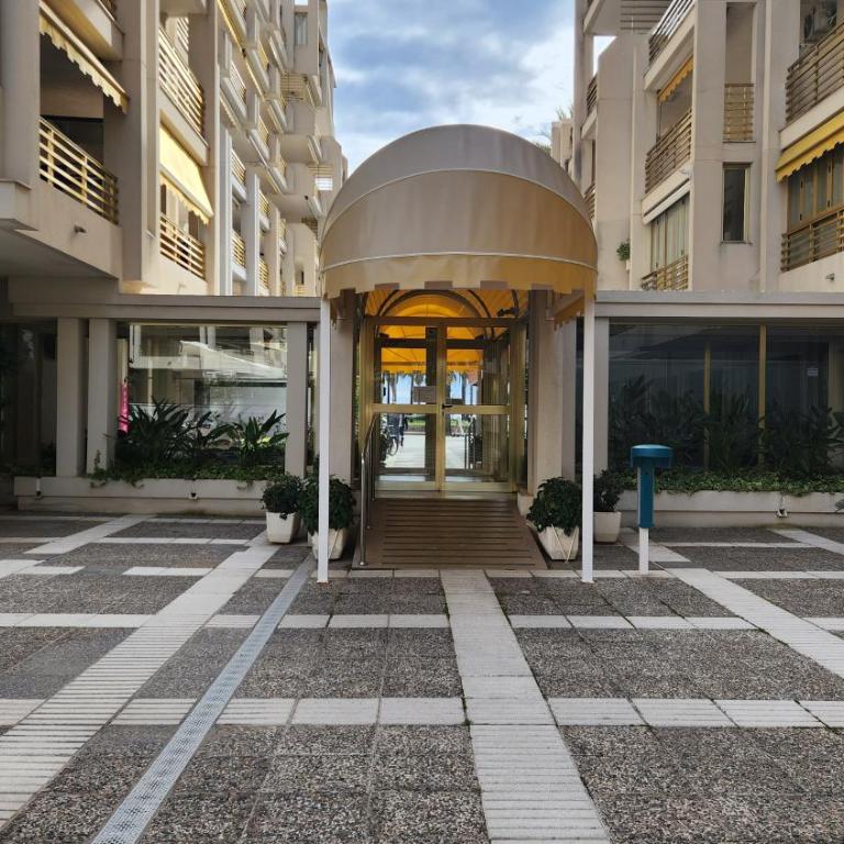 Apartments Novelty - Apartamento con vistas al mar - 8