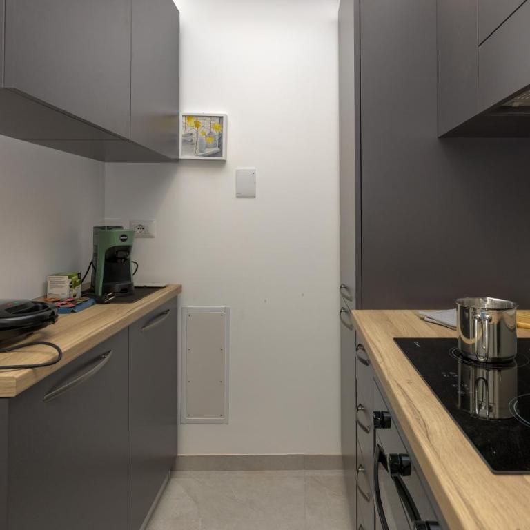 Family House Baggio - appartamento a Milano - Appartamento con 2 Camere da Letto - 28