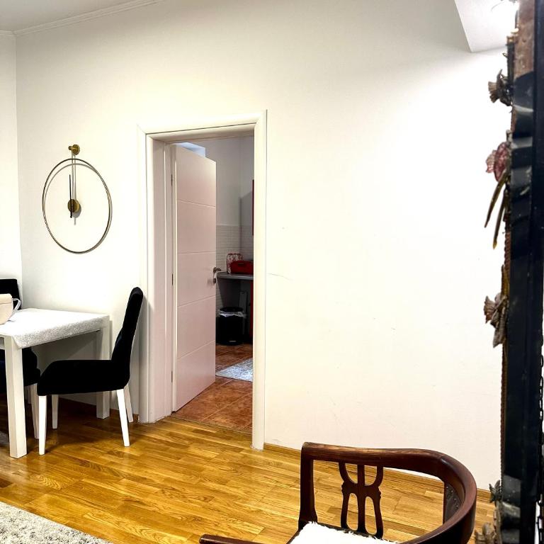 Apartment Sara Centar Sarajevo - Apartman sa 2 Spavaće Sobe - 25
