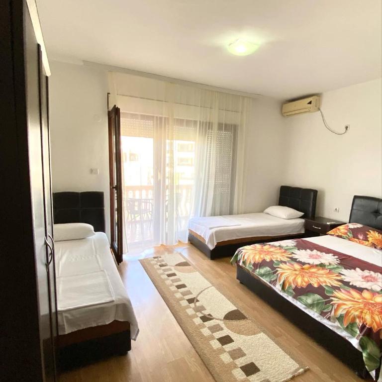 Dragovoja Lux Apartments & Rooms - Quadruple Room with Sea View - 1