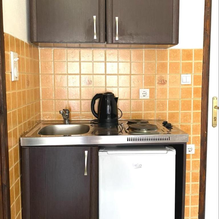 Dragovoja Lux Apartments & Rooms - Quadruple Room with Sea View - 4