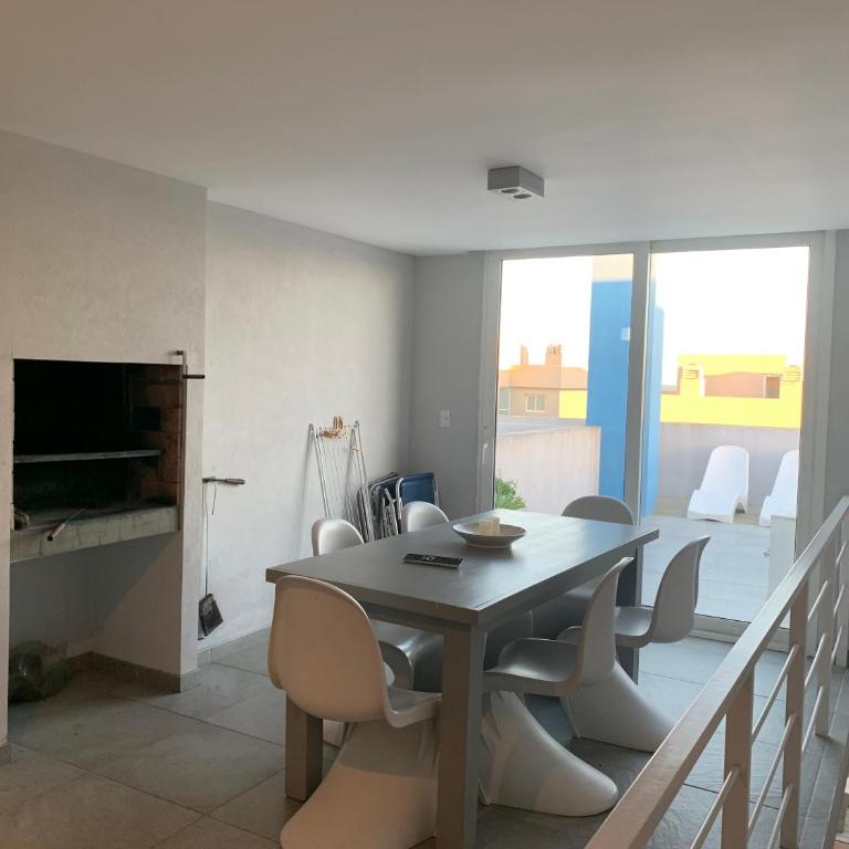 Vizion Suite Carilo - Two-Bedroom Apartment - 4