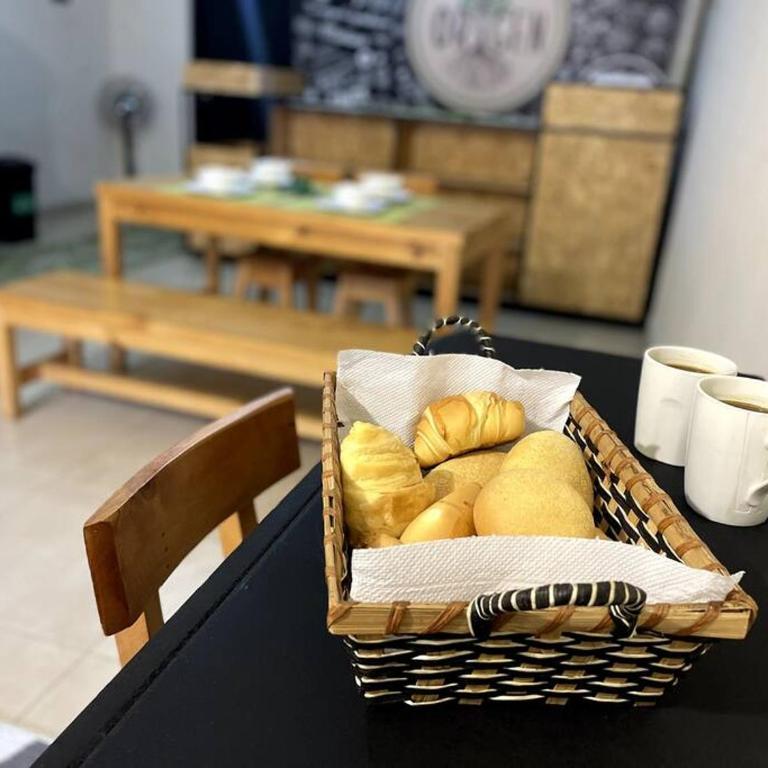 Tu hogar en medellin para 20 Personas - Casa de 8 dormitorios - 20