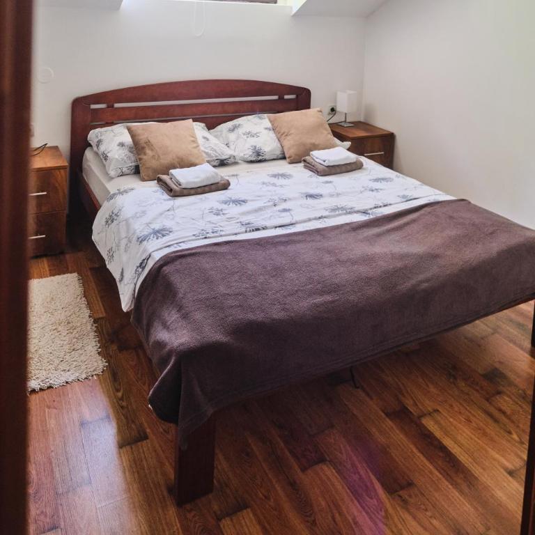 ŽUPAN apartmani - Apartman sa Balkonom - 13