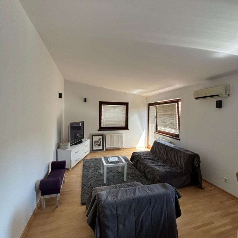 Apartmani Nukić - One-Bedroom Apartment - 10