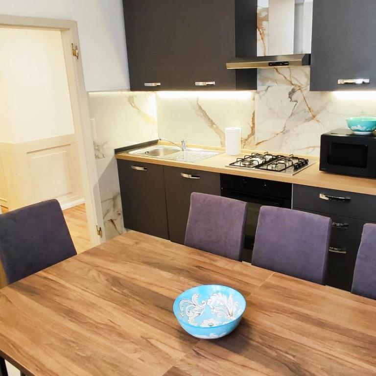 Oliver - Two-Bedroom Apartment - 15