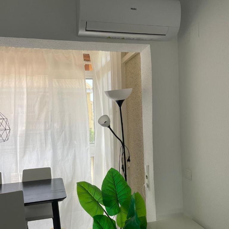 Apartamento con piscina y parking - Apartamento de 2 dormitorios - 30
