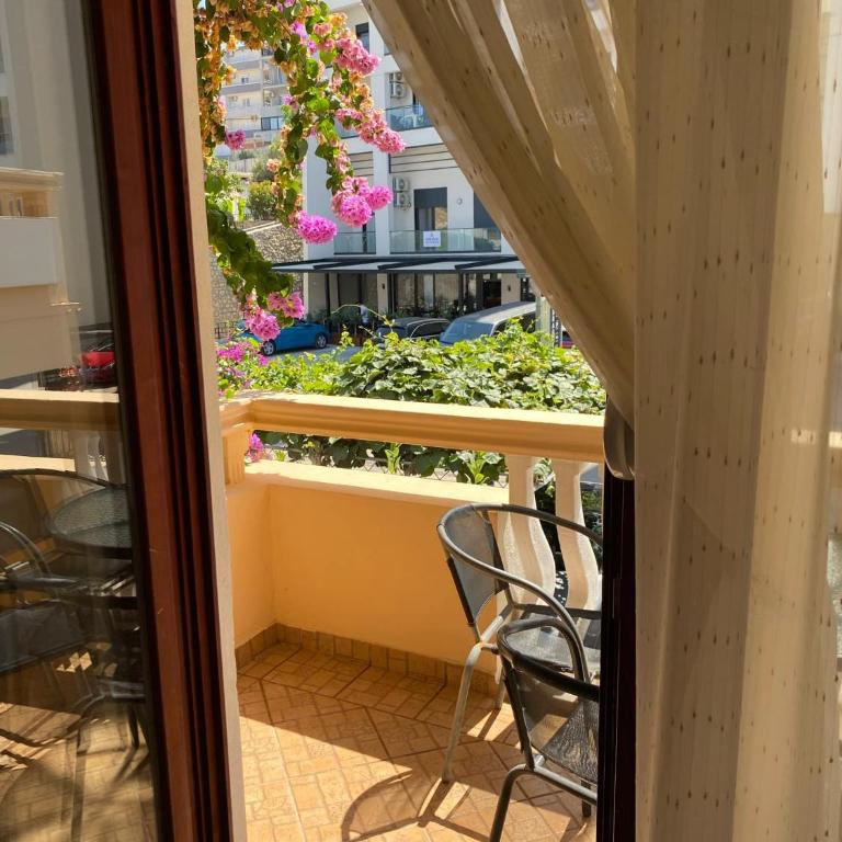 Dragovoja Lux Apartments & Rooms - Quadruple Room with Garden View - 8