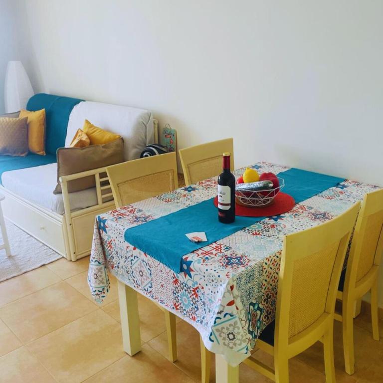 Esmeralda Suites - One-Bedroom Apartment - 5