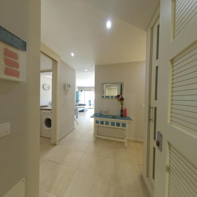 Spacious 2 beds appt with pool in a large complex - Apartamento de 2 dormitorios - 12