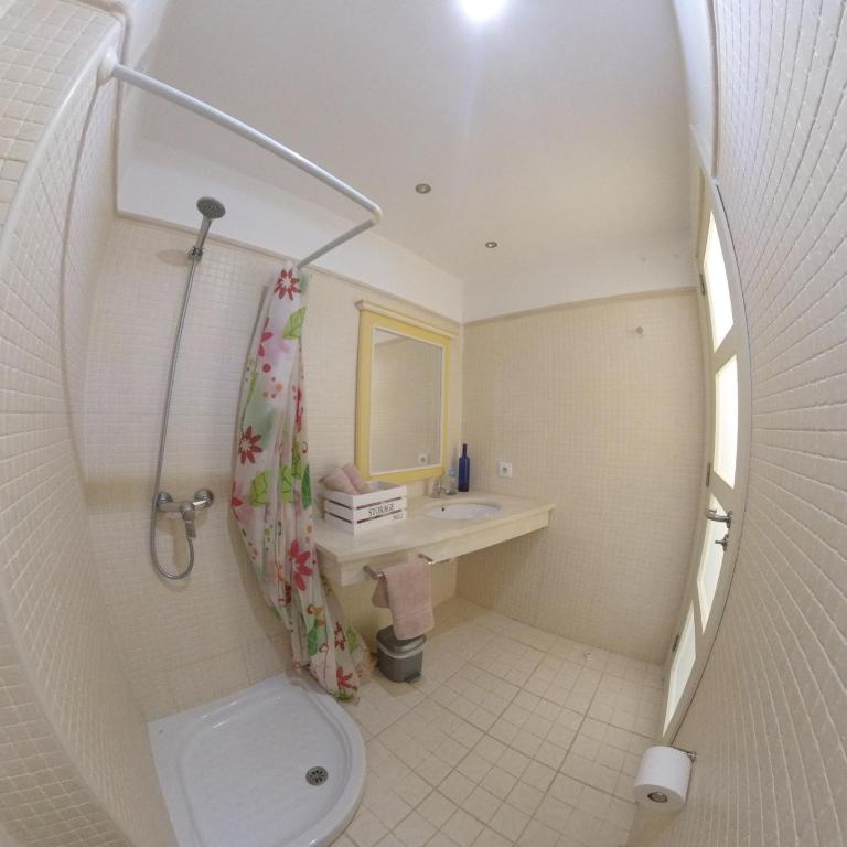 Spacious 2 beds appt with pool in a large complex - Apartamento de 2 dormitorios - 37
