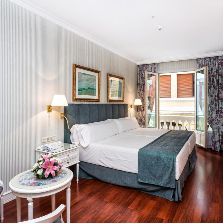 Hotel Atlántico - Deluxe Double or Twin Room - 5