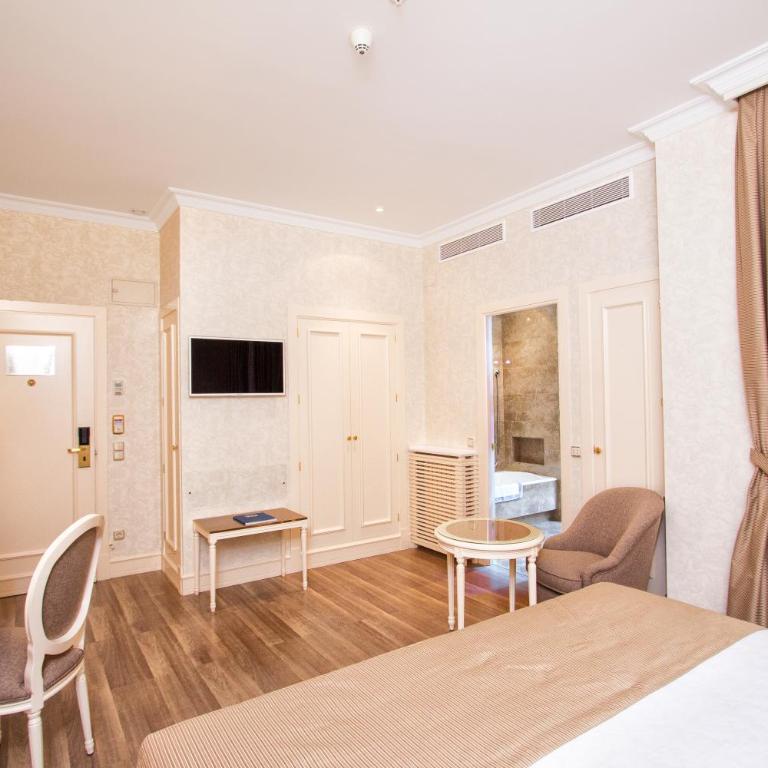 Hotel Atlántico - Deluxe Double or Twin Room - 7
