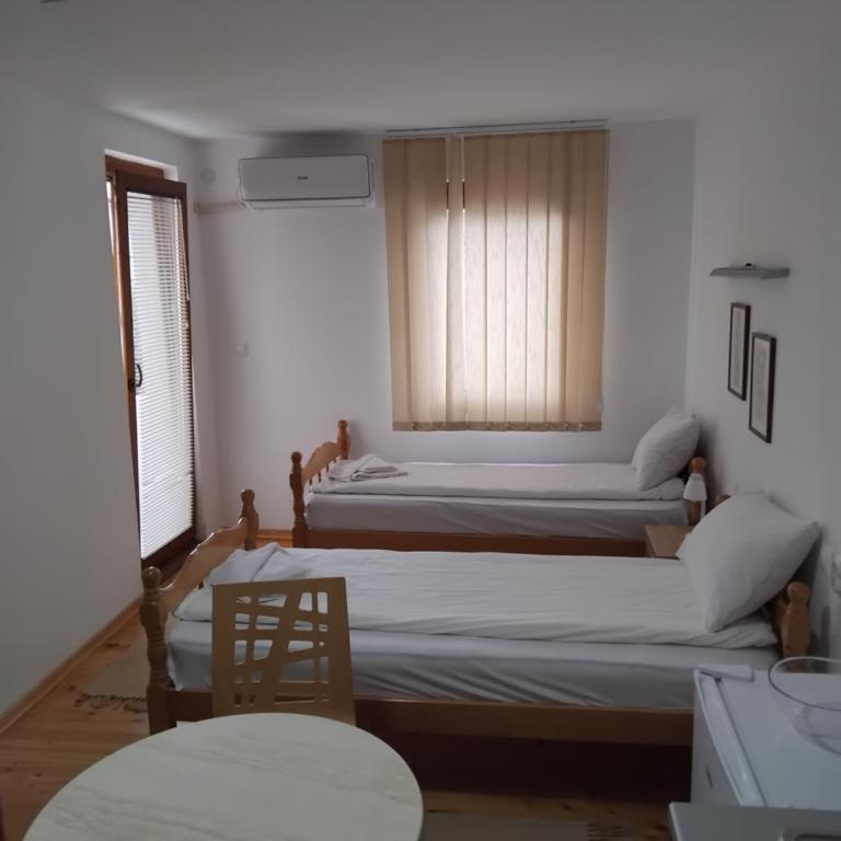 APARTMANSKI SMEŠTAJ SOLARIS kod Aqua Parka Studio Apartmani - Studio Apartman - 4