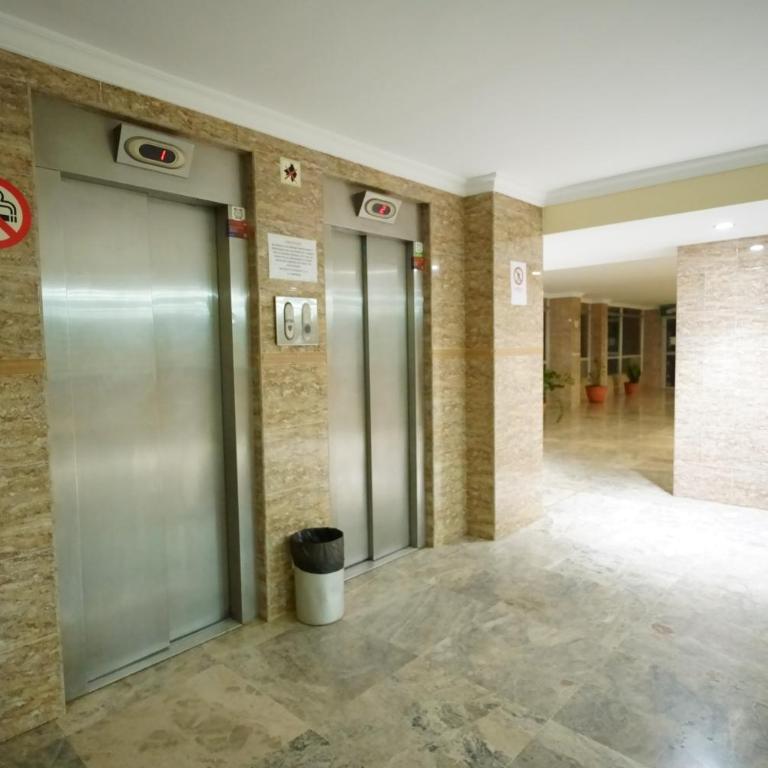 La Casa de la Playa - Two-Bedroom Apartment - 29