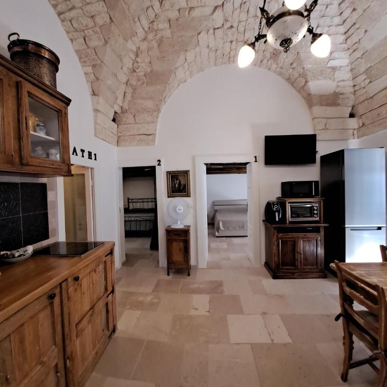 PETRAKIs HOUSE - Two-Bedroom Apartment - 3