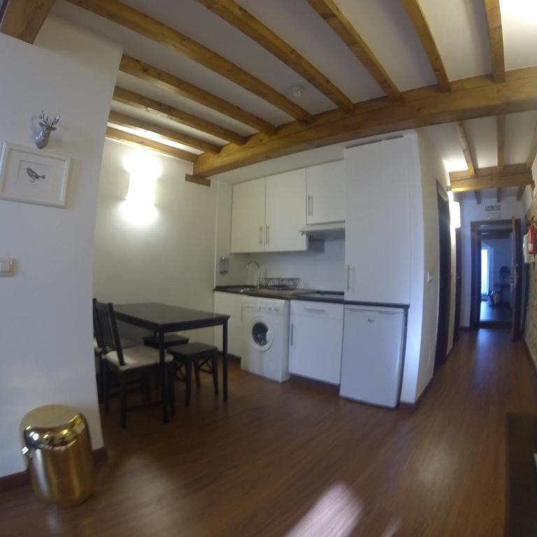 Inicia Casas Reales - Estudio Superior - 1