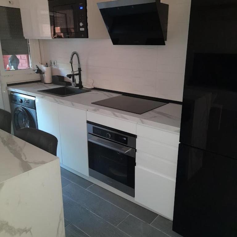 Precioso apartamento recien reformado en Cap Salou Only Families - Apartamento de 2 dormitorios - 11