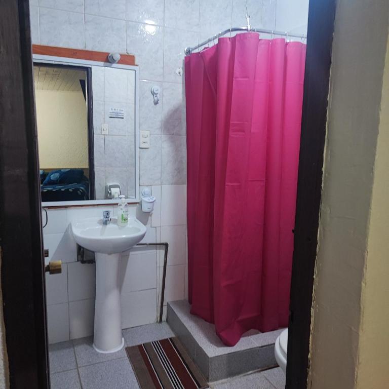Hostal Fernanda - Family Room - 7