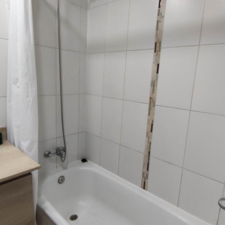 DEPTO SUITE CENTRO I - Estudio Familiar - 2