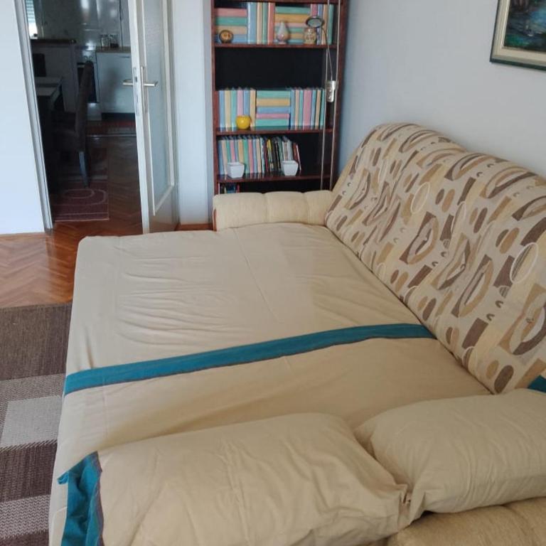 Apartment Galeb 70 m2 with Bay View - Apartman sa 2 Spavaće Sobe - 16