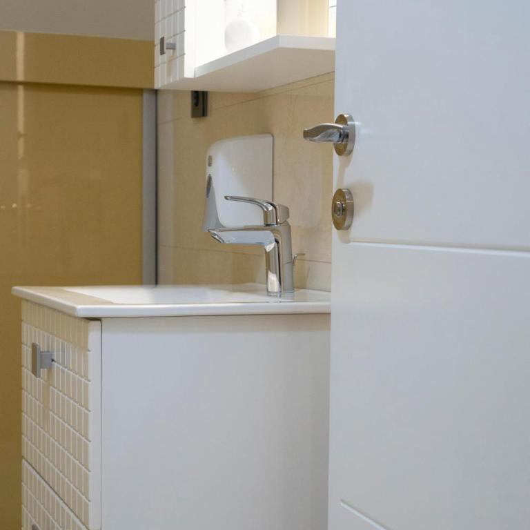 Apartmani AS - Porodična Soba - 17