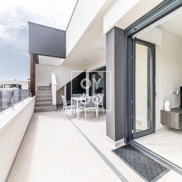 Amanecer Signature Penthouse - high-end rooftop terrace - by OYOOSTAYS - Apartamento Deluxe de 2 dormitorios con vistas al jardín - 24