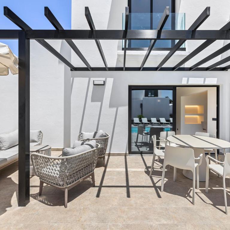 Lanzarote Villas Marina Volcan - Three-Bedroom Villa - 20
