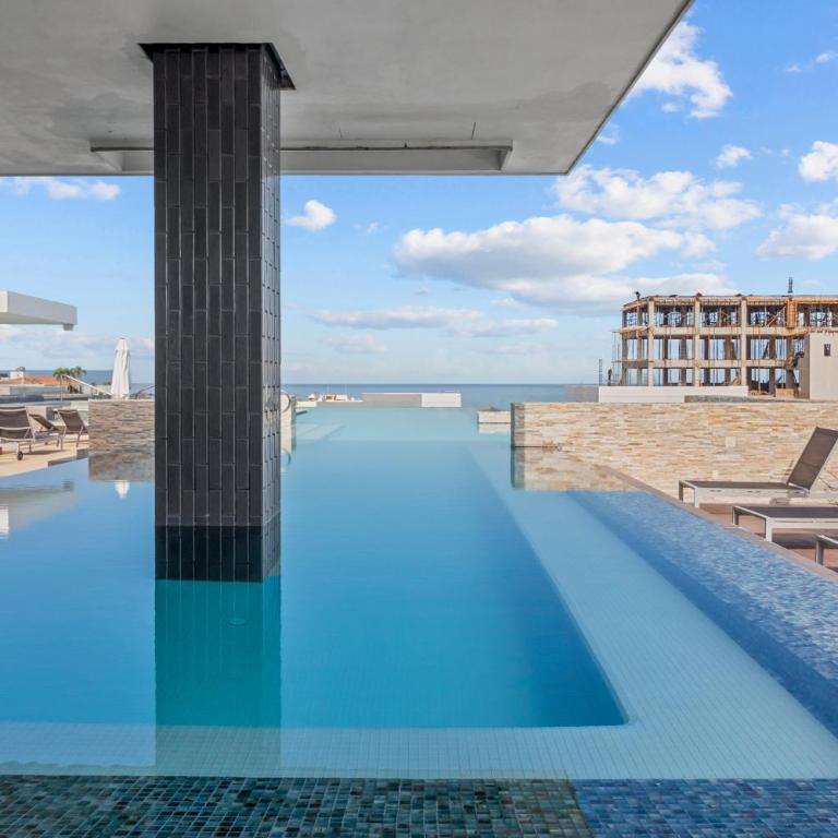 Dedicated workspace, Pool, Gym | Romantic Zone 2BR - Vacation Home - 33