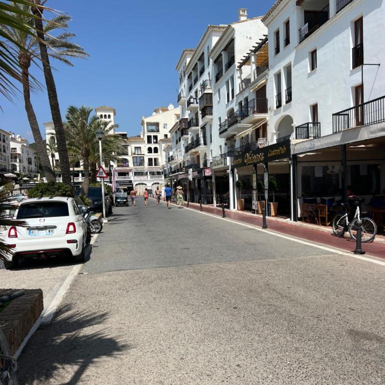 Puerto De La Duquesa - Apartamento de 2 dormitorios - 42
