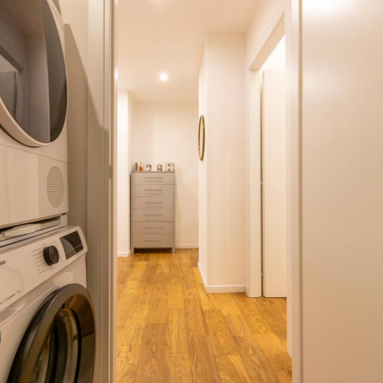 Loft Luxury Design- Apt with 2 bedrooms -WIFI ULTRA-5min METRO - Appartamento Deluxe con 2 Camere da Letto - 26