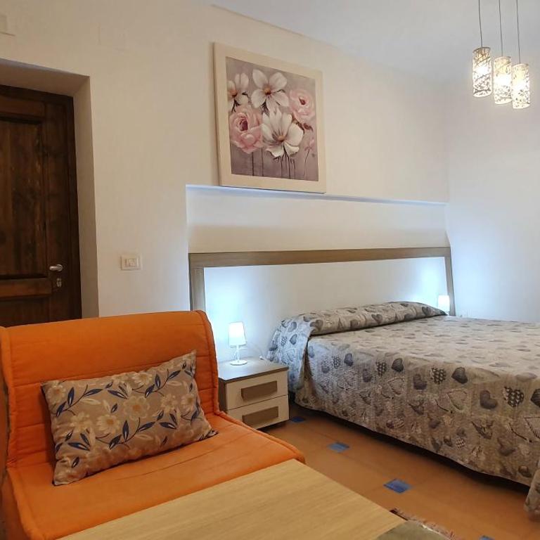 Villa Margot - Camera Tripla Standard - 8