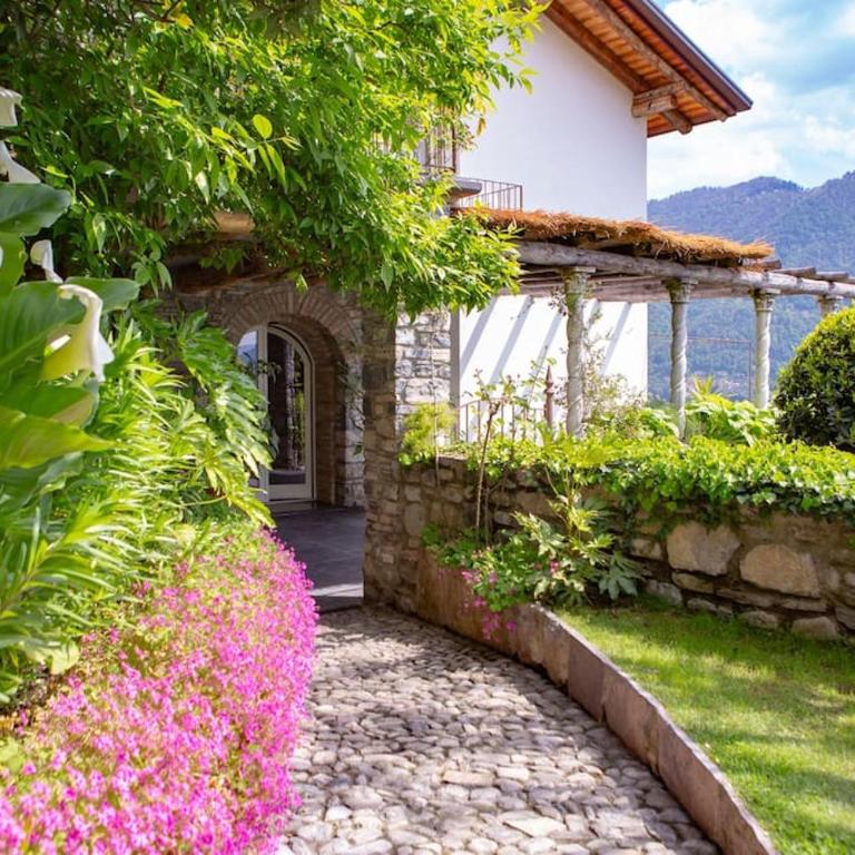 Il Monsignore - Finnish WoodenJacuzzi and Stunning Lake Views - Appartamento con 2 Camere da Letto - 11