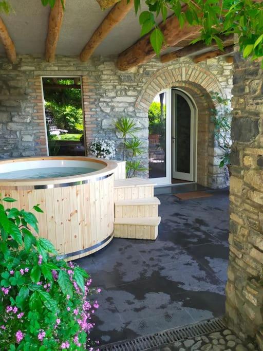 Il Monsignore - Finnish WoodenJacuzzi and Stunning Lake Views - Appartamento con 2 Camere da Letto - 18