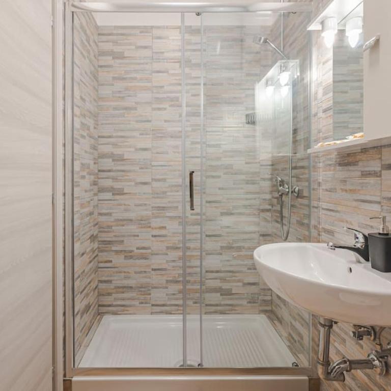 Free WiFi - Netflix - Sterpeto Elegant Suite - Appartamento con 1 Camera da Letto - 11