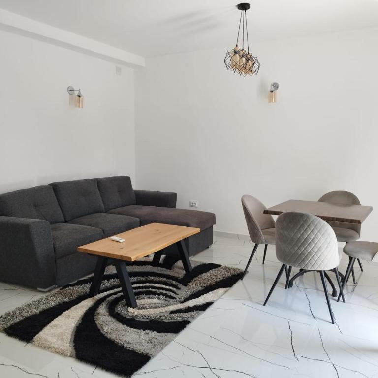 Apartmani Srdanovic - Apartman s 2 Spavaće Sobe sa Balkonom i Terasom - 5