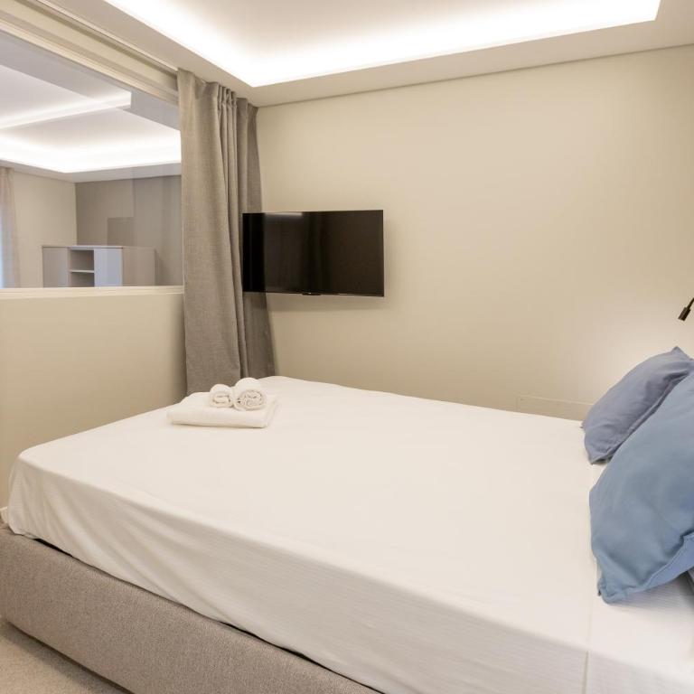 HOMEY I Teatro Romano Apartments - Appartamento Classic - 11