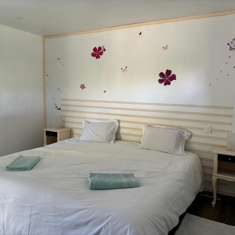 La villa Émeraude - Chambre Double avec Salle de Bains Privative - 3